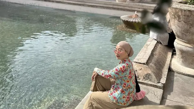 Gaya Menarik Camilla Azzahra, Anak Ridwan Kamil