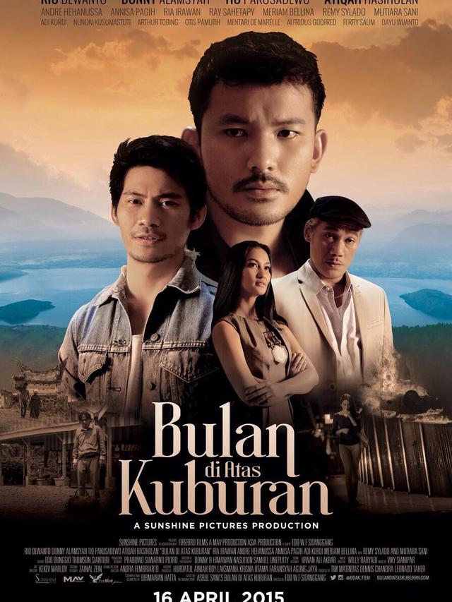 Poster Bulan di Atas Kuburan. (Foto: Dok. Istimewa)