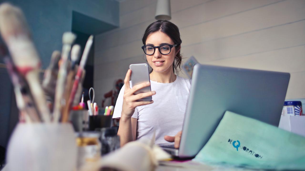 [Fimela] Ilustrasi Kerja