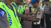 Polisi bersiap mengamankan pilkada serentak di Sulawesi Selatan dan Barat (Liputan6.com/ Eka Hakim))