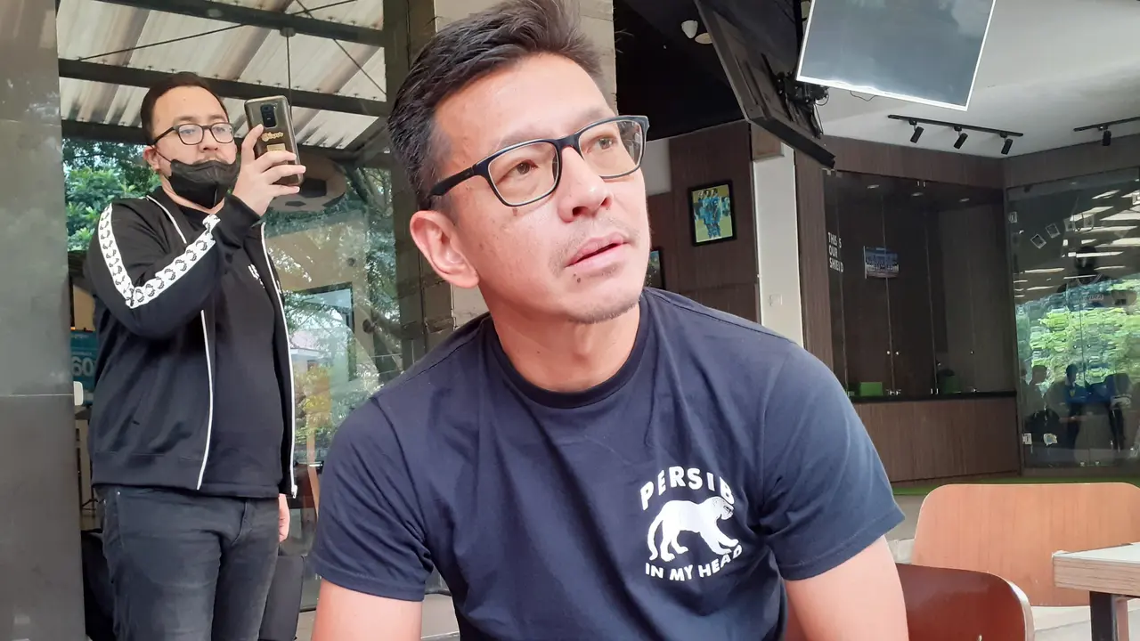 Direktur Prawira Bandung, Teddy Tjahjono