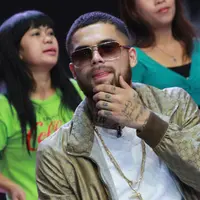 Walaupun Diego Michiels adalah seorang atlet namun ia tetap terlihat keren saat di luar lapangan.