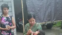 Minim Materi, Bidan Putu Cetak Anak Difabel Lebih Mandiri