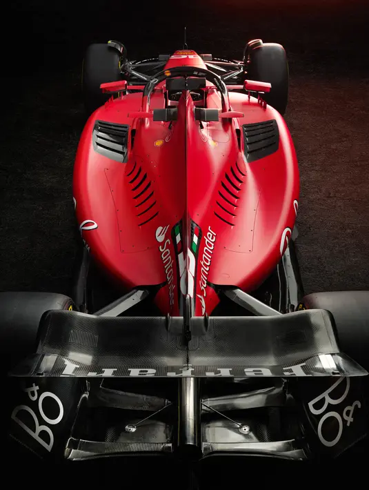 Tampak belakang atas mobil baru Scuderia Ferrari SF-23 untuk Formula 1 2023 saat acara peluncuran di Maranello 14 Februari 2023. (AFP/Ferrari Press Office)