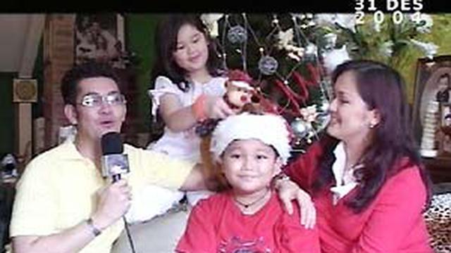 Natal Keluarga Ferry Salim Showbiz Liputan6 Com