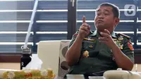 Panglima Komando Cadangan Strategis Angkatan Darat (Pangkostrad) Letjen TNI Maruli Simanjuntak saat silaturahmi bersama SCM/Emtek Group Audiensi di Makostrad, Jakarta, Rabu (23/8/2023). (Liputan6.com/Herman Zakharia)