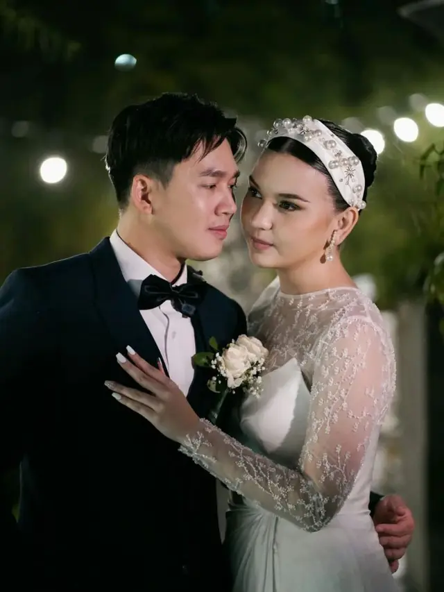 Bintang FTV Maddy Slinger menikah dengan Isman Kurniawan (Foto: Instagram @maddyslinger_)