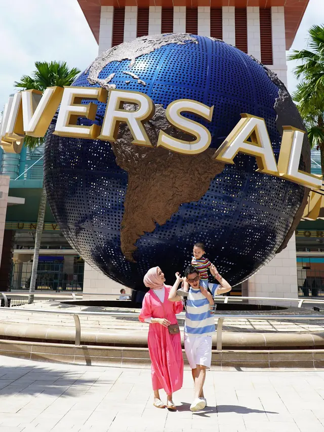5 Momen Seru Citra Kirana dan Rezky Adhitya Liburan Bersama Buah Hati ke Singapura