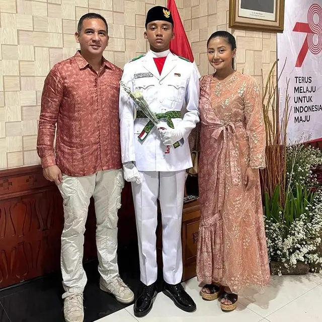 6 Potret Anak Seleb Jadi Paskibra Ini Bikin Bangga Orang Tua
