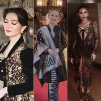 Pesona Publik Figure Kenakan Kebaya Hitam. [Instagram]