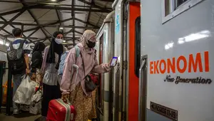 Soetta Terdampak Abu Anak Krakatau, KAI Tambah Kereta Yogya ke Jakarta
