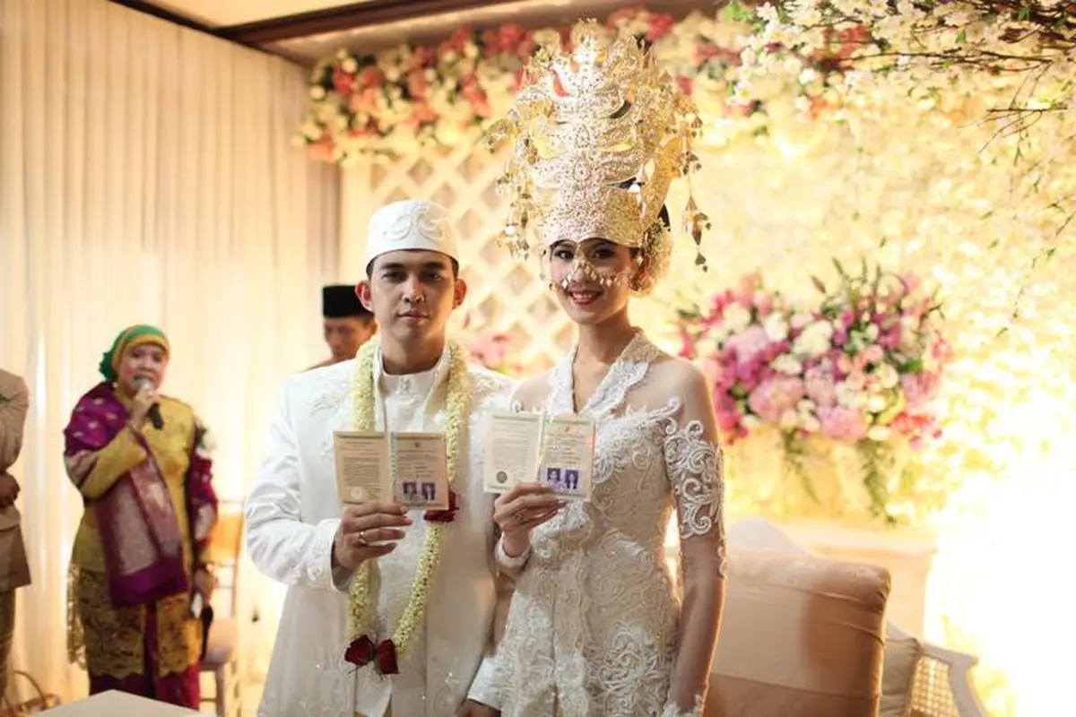 [Bintang] Naga Lyla dan Feby Rizky Andhika