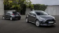 Mazda2 hybrid hadir dengan menggunakan desain dari Toyota Yaris hybrid