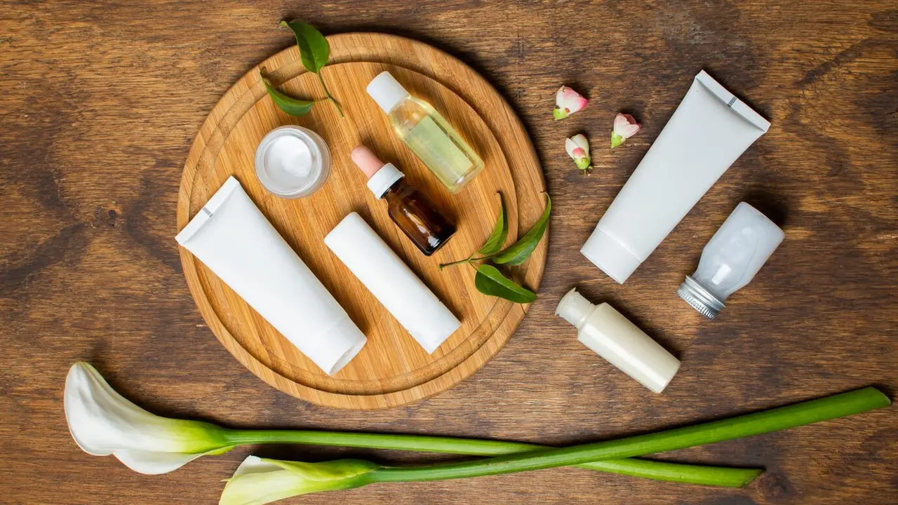 Fakta & Mitos Skincare yang Sering Disalahpahami Pemula