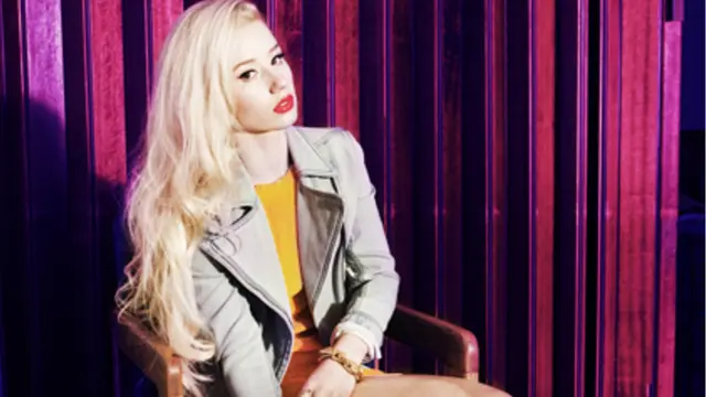 4. "Black Widow" - Iggy Azalea featuring Rita Ora