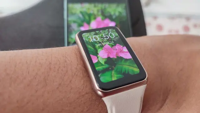 Oppo Watch Free (Liputan6.com/Giovani Dio Prasasti)
