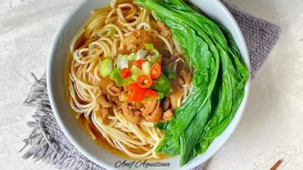 Resep mi ayam spageti kuah kecap. (dok. Cookpad @anif_296818)