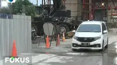 Setelah dilakukan penutupan arus lalu lintas selama 12 jam, ruas jalan dari arah Yasmin menuju Parung kembali dibuka pada Rabu petang.