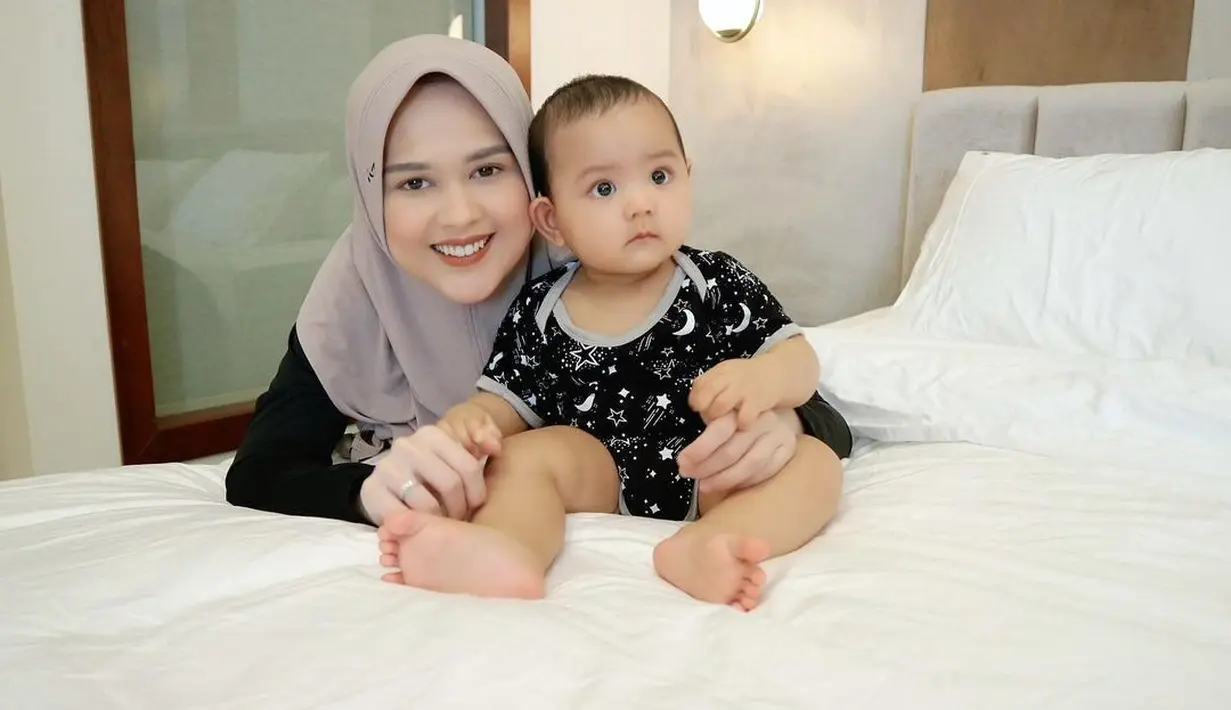 Terkait dengan pekerjaan, Cut Meyriska tak khawatir akan kehilangannya. Menurutnya, sang Pencipta sudah mengatur segala yang terbaik untuk umatnya. (Instagram/cutratumeyriska)