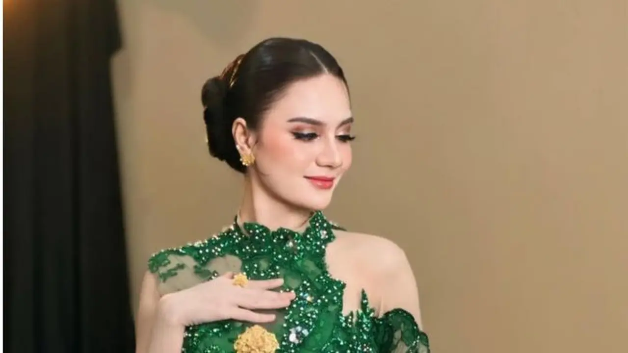 Foto Menawan Penyanyi Irenne Ghea yang Sedang Viral  (credit: instagram/irenneghea__reall)