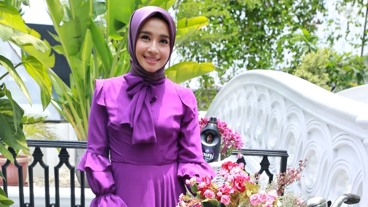 [Bintang] Laudya Cynthia Bella