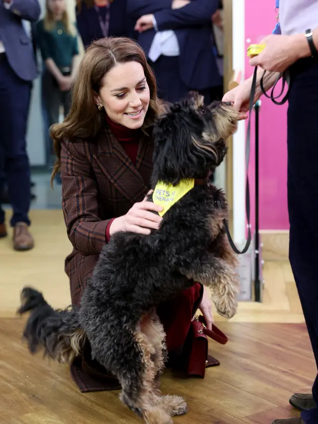 Kate Middleton mengunjungi Rumah Sakit Royal Marsden di London. (Chris Jackson / POOL / AFP)