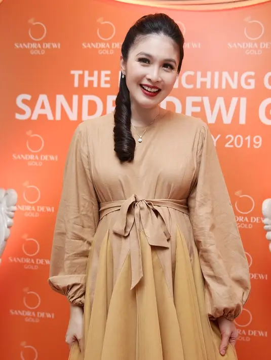Sandra Dewi
