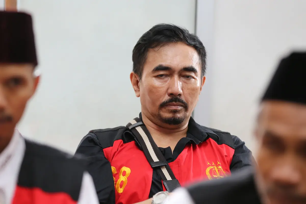 [Bintang] Gatot Brajamusti