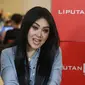 Artis Syahrini saat media visit ke kantor Liputan6.com di Jakarta, Selasa (3/7). (Liputan6.com/Arya Manggala)