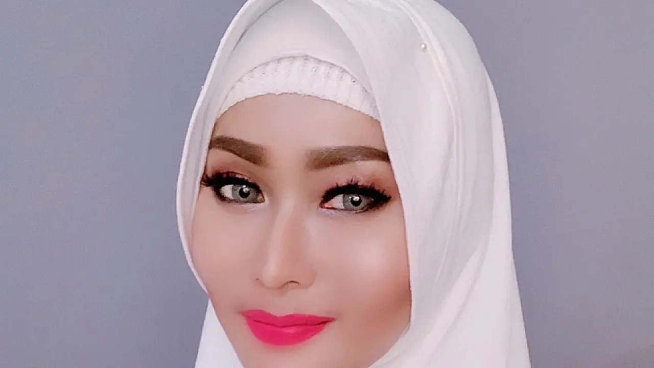 Dipuji Makin Cantik, Ini 5 Potret Inul Daratista Saat Pakai Kerudung