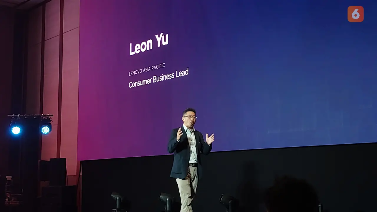 Consumer Business Lead , Lenovo Asia Pasific, Leon Yu, dalam gelaran Lenovo Innovate '24, di Bangkok, Thailand,