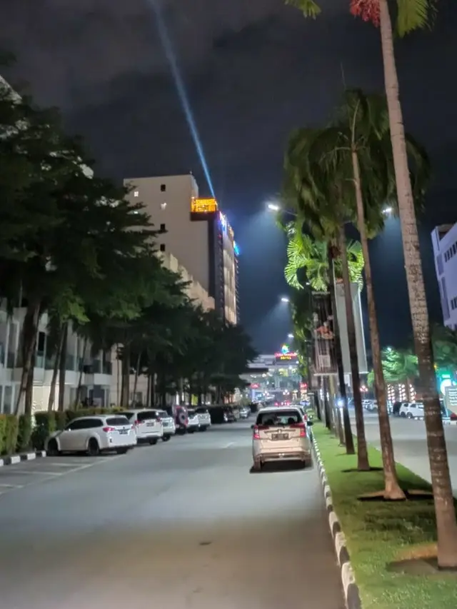 Lampu Sorot di Batam Ganggu Penerbangan
