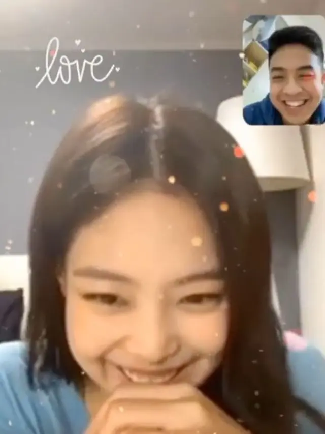 9 Editan Foto Jerome Poline dengan Jennie Blackpink Ini Bikin Geleng Kepala, Kocak Banget