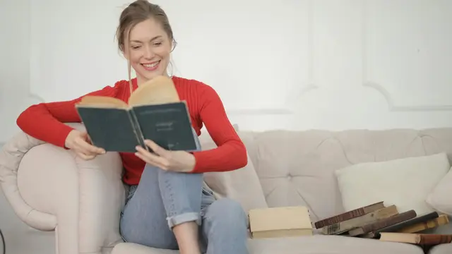 Ilustrasi membaca buku, cerita rakyat