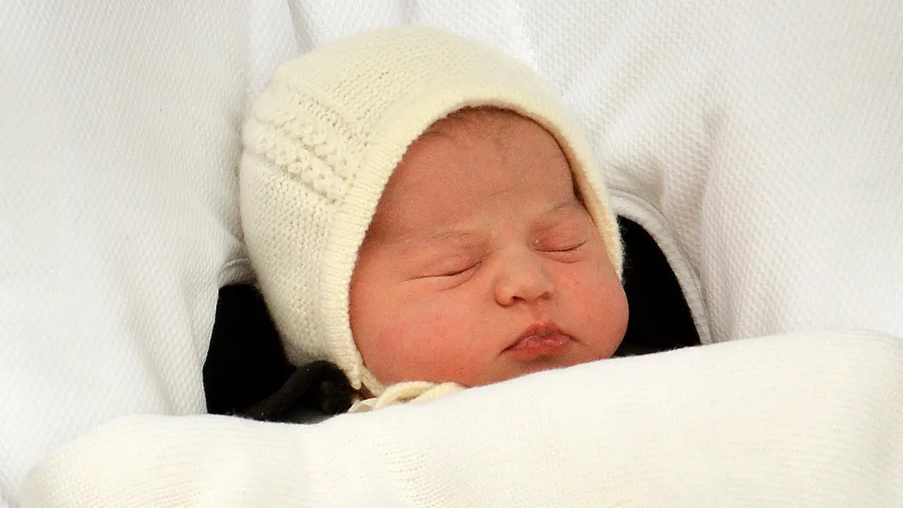 Ini Wajah Lucu Bayi Perempuan Kate Middleton dan Pangeran William