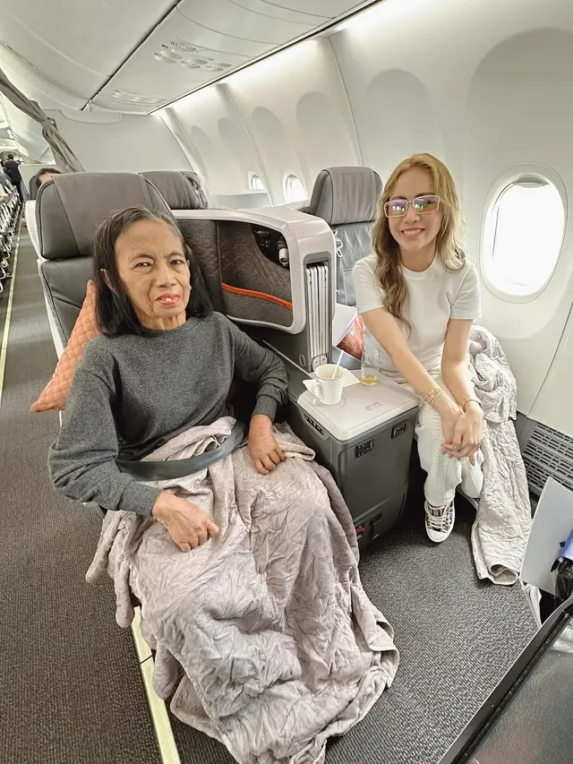 Sempat Dirawat di Singapura, Ini 7 Momen Momo Geisha Ajak Pulang Ibunda ke Malang