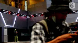 Indeks saham melemah 35 poin atau turun 0,52 persen dari perdagangan sebelumnya. (Liputan6.com/Angga Yuniar)