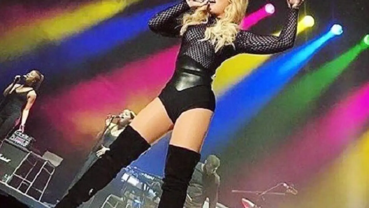 Demi Lovato kerap gonta-ganti gaya dan warna rambut. (Instagram/Demilovato)