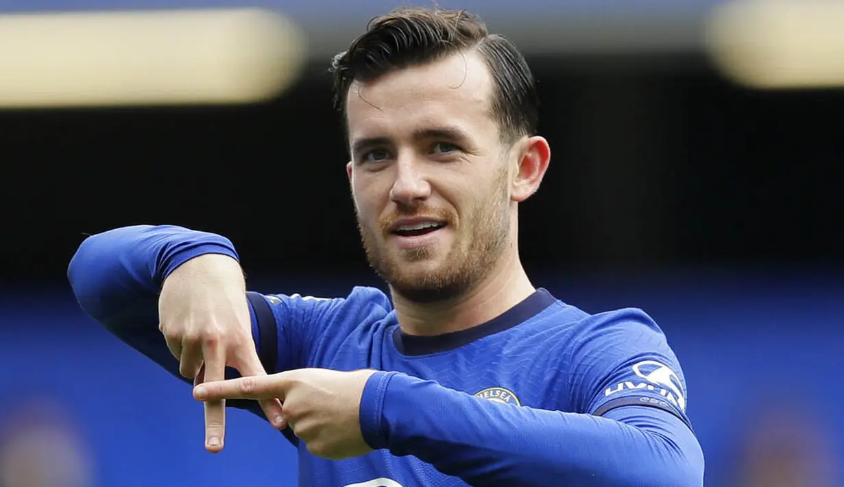 Pemain Chelsea, Ben Chilwell, melakukan selebrasi usai mencetak gol ke gawang Crystal Palace pada laga liga Inggris di Stadion Stamford Bridge, Sabtu (3/10/2020). Chelsea menang dengan skor 4-0. (AP Photo/Kirsty Wigglesworth, Pool)
