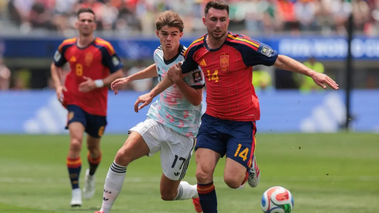 Charles De Ketelaere, Aymeric Laporte