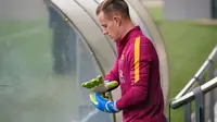 Kiper Barcelona asal Jerman, Marc-Andre ter Stegen. (AFP/Lluis Gene)