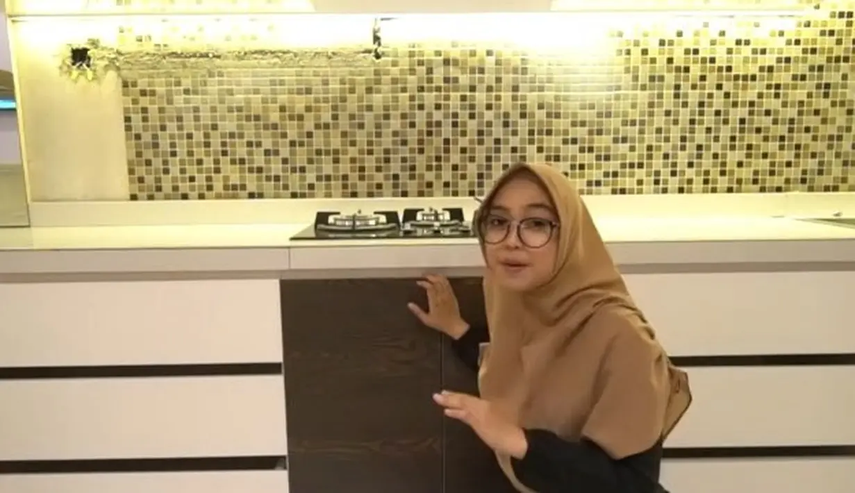 (Instagram/riaricis1795)