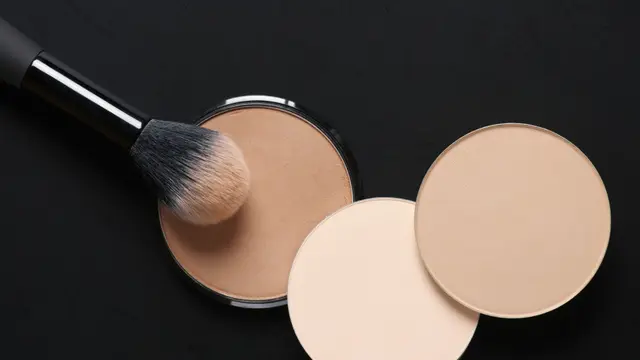 Cara Menyelamatkan Alat Makeup Korban Mainan Anak di Rumah
