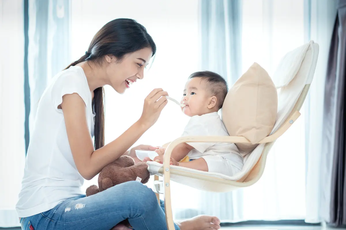 Bolehkah MPASI Sebelum 6 bulan /Copyright shutterstock.com/g/aneoho