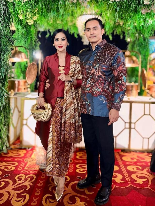 7 Potret Diah Permatasari yang Awet Muda di Usia 53 Tahun, Sempat Disebut Banyak Gaya