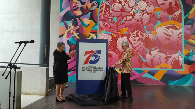 Penny Williams dan Abdul Kadir Jaelani