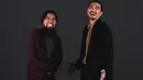 Proses kreatif "Hey Dunia" melibatkan beberapa musisi, termasuk Tomo Widayat dan Ali Hasan (Iyonk), yang membantu Salman dalam penggarapan aransemen musiknya. Lagu ini membawa pesan spiritual yang menyentuh tentang perjalanan batin dan kesadaran akan Tuhan. (Liputan6.com/IG/@pakduta)