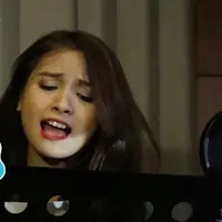 Kabar bahagia datang dari Acha Septriasa yang baru saja dilamar oleh kekasihnya, Vicky Kharisma yang tinggal di Australia. Kira-kira, kapan sih Acha akan menikah?