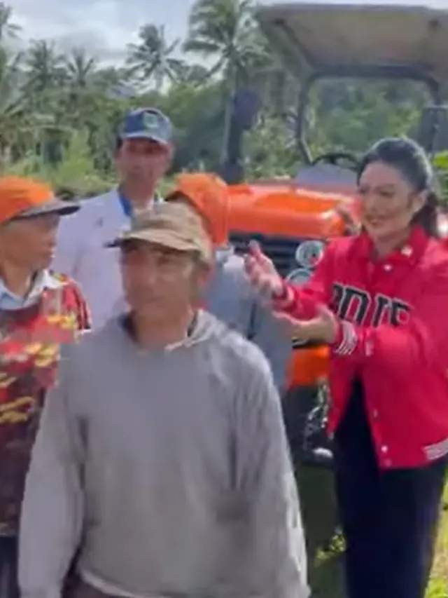 Krisdayanti membantu petani (Instagram/krisdayantilemos)