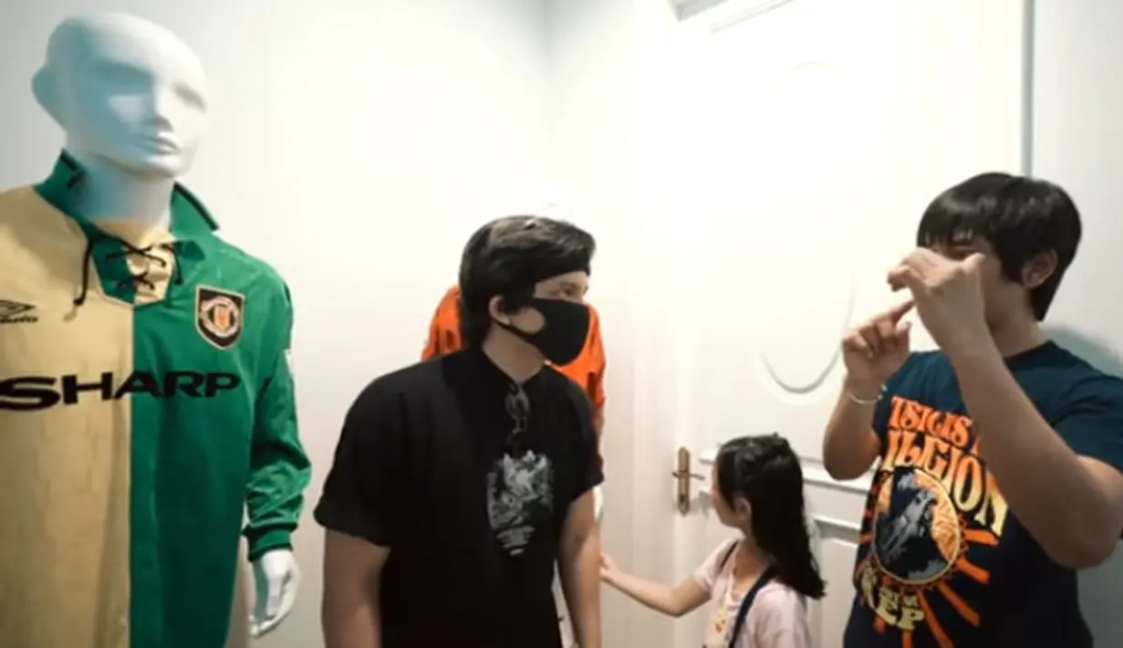 Rian D'Masiv (Youtube/Atta Halilintar)